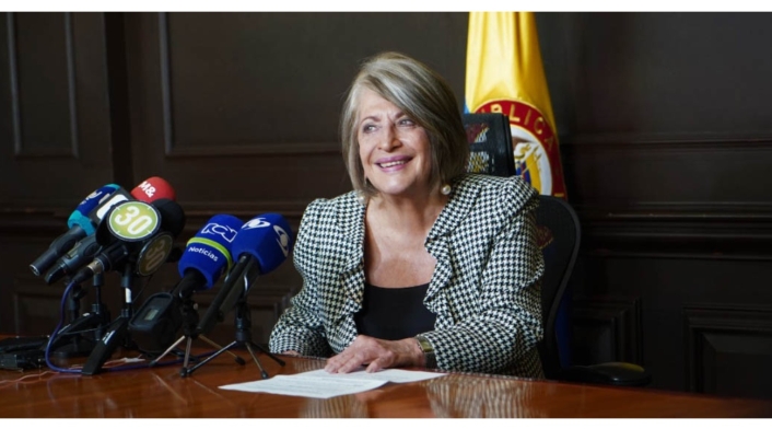 Ministra Cecilia López Ministra Cecilia López