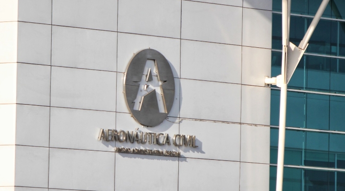 Aeronáutica Civil Aeronáutica Civil