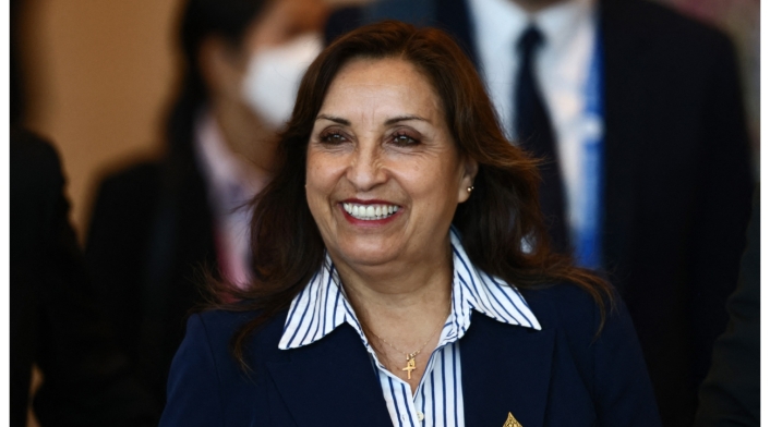 Dina Boluarte se posesionó como presidenta de Perú Dina Boluarte, presidenta de Perú