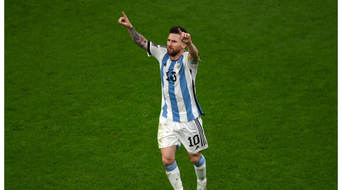 Lionel Messi Lionel Messi