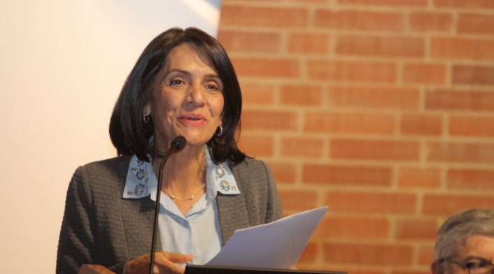 Olga Lucía Acosta Olga Lucía Acosta