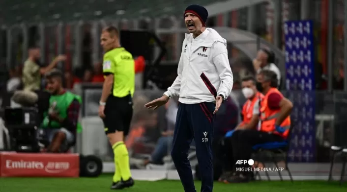 Sinisa Mihajlovic Sinisa Mihajlovic