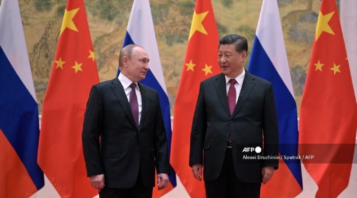 Vladimir Putín y Xi Jinping Vladimir Putín y Xi Jinping