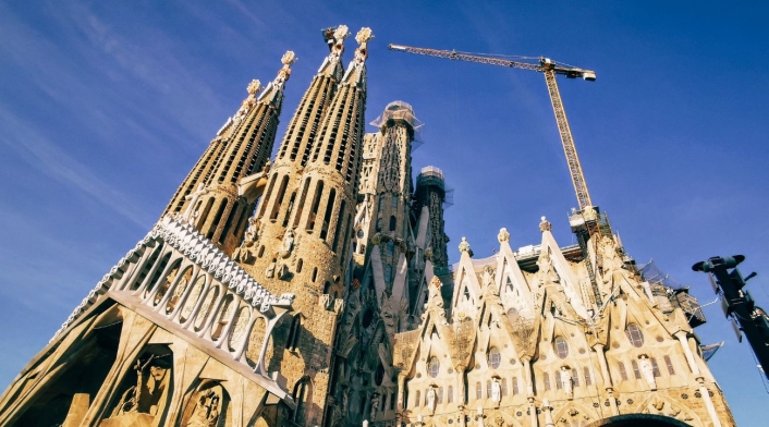 El inicio de la obra fue en 1882 Basílica de la Sagrada Familia