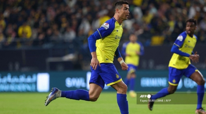 Cristiano Ronaldo Cristiano Ronaldo