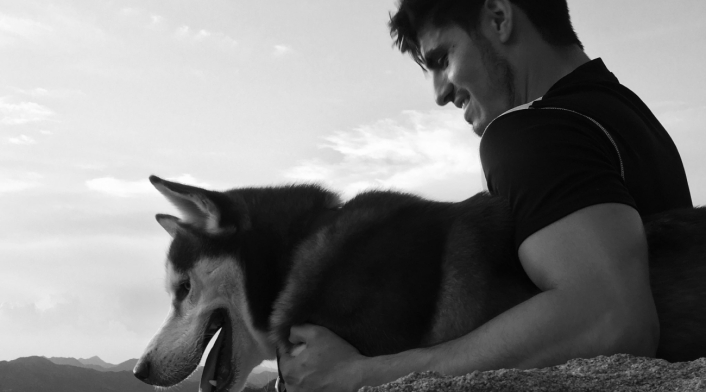Perrito muere dos días después del fallecimiento de su dueño Perrito muere dos días después del fallecimiento de su dueño