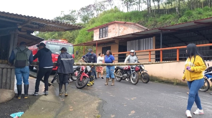 Deslizamiento de tierra en Rosas, Cauca Deslizamiento de tierra en Rosas, Cauca