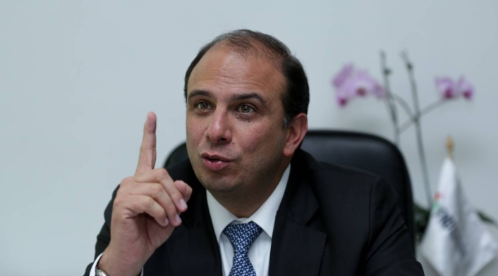 Carlos Camargo, defensor del Pueblo Carlos Camargo, defensor del Pueblo
