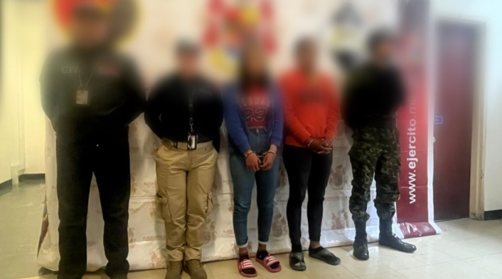 Mujeres venezolanas abusaron de un menor de dos años Mujeres venezolanas abusaron de un menor de dos años