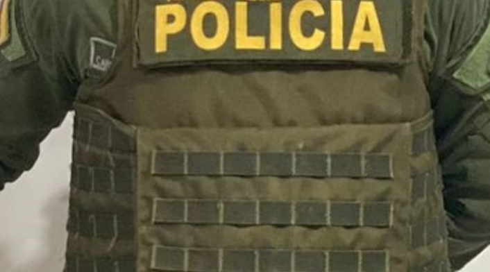 Policía aplaudido por acto heroico en Itagüí Policía aplaudido por acto heroico en Itagüí