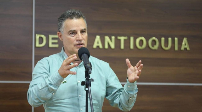 Aníbal Gaviria, gobernador de Antioquia Aníbal Gaviria, gobernador de Antioquia