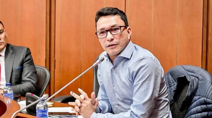 Carlos Caicedo .Fiscalía Impuso medida de detención domiciliaria contra Carlos Caicedo, Gobernador del Magdalena