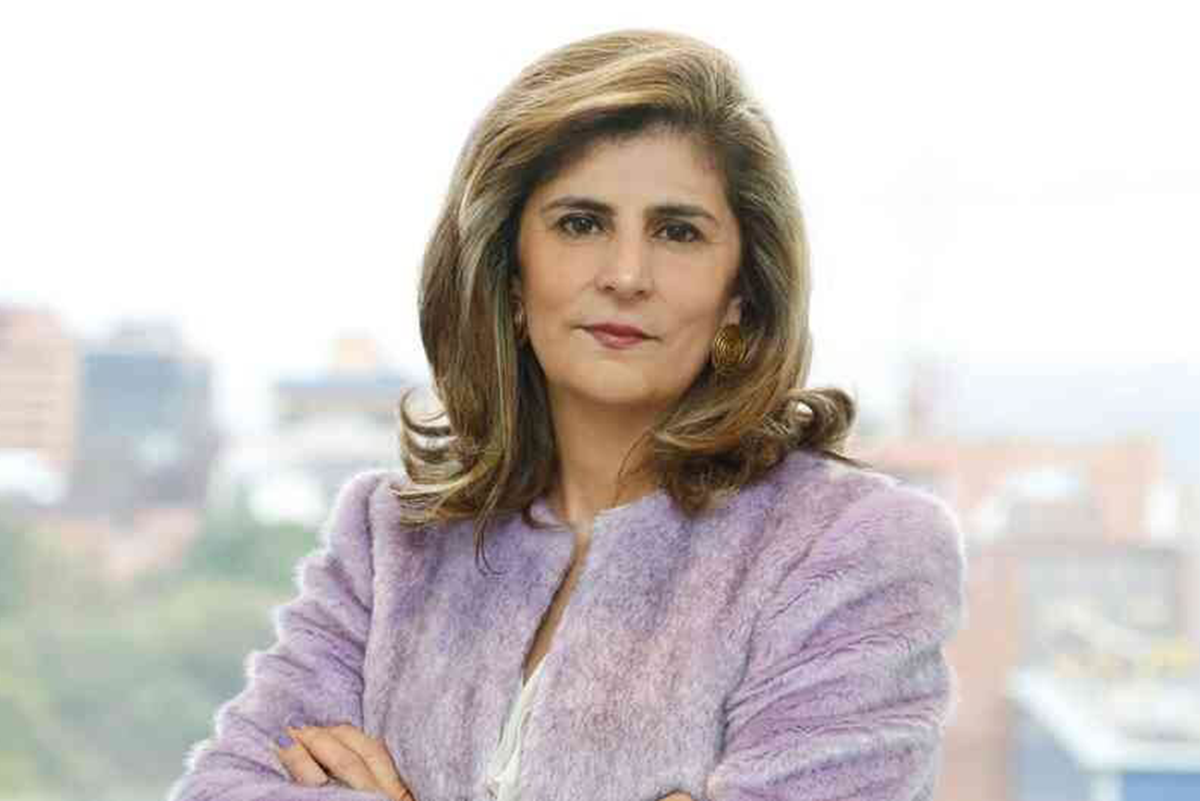 Laura Gil Laura Gil