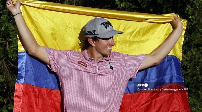 Nicolás Nicolás