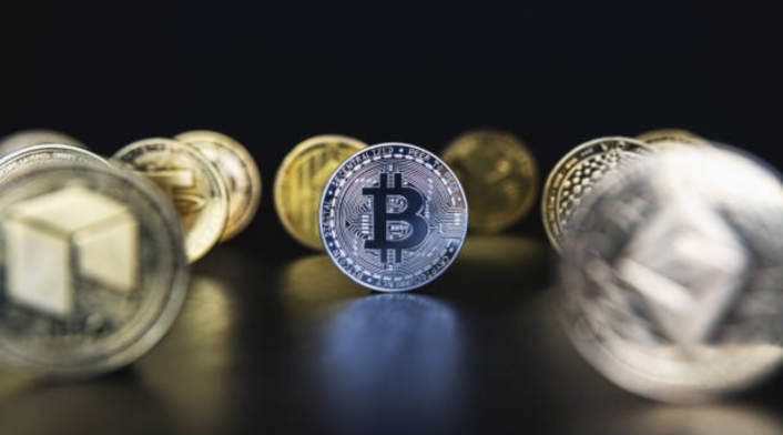 Roban más de 494 millones de pesos con criptomonedas falsas Criptomonedas falsas