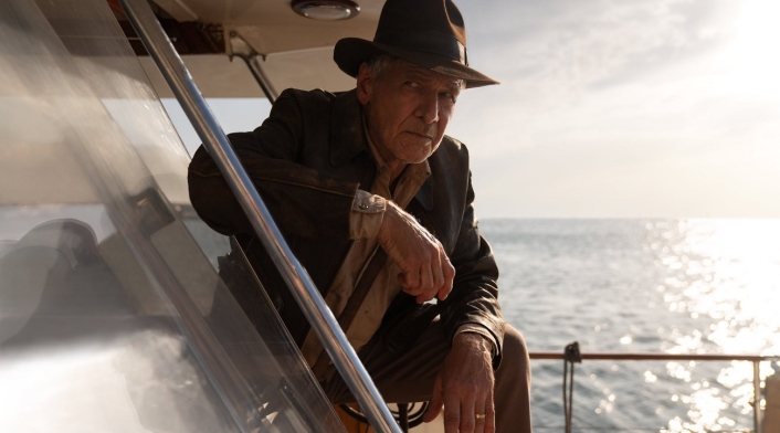 Harrison Ford interpreta a Indiana Jones en su nueva película.