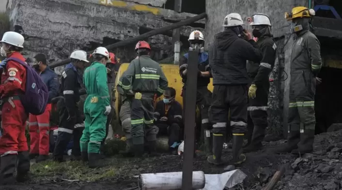 Al menos 11 mineros atrapados por explosión de mina en Cundinamarca