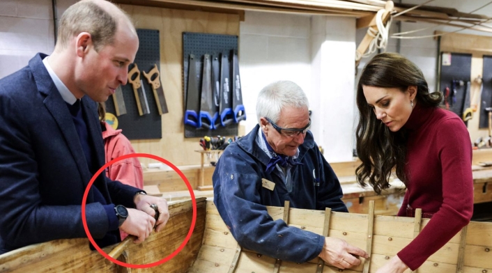 Príncipe William usa dos relojes ¿Por qué? Príncipe William usa dos relojes
