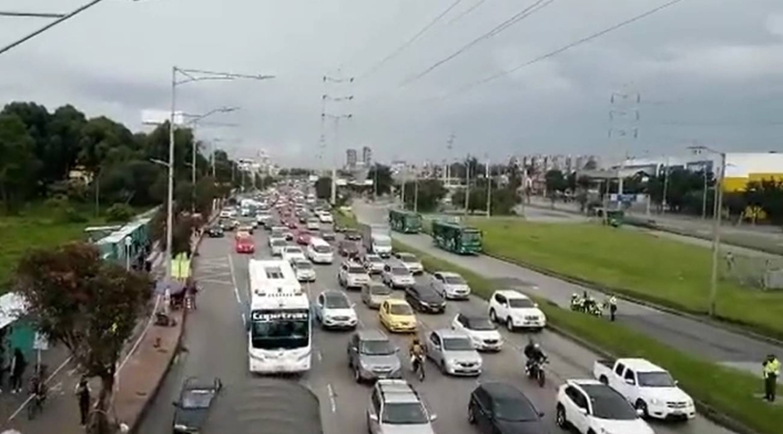 Trancón en la Autopista Norte: anuncian cuándo empiezan obras de ampliación Trancón en la Autopista Norte