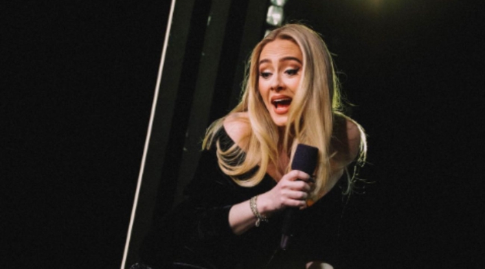 Adele cumple 35 años Adele en concierto