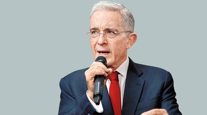 Álvaro Uribe, expresidente Álvaro Uribe, expresidente