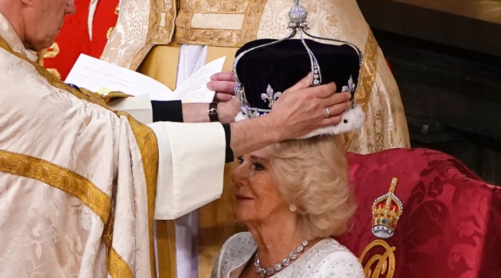 Camila Parker - coronación