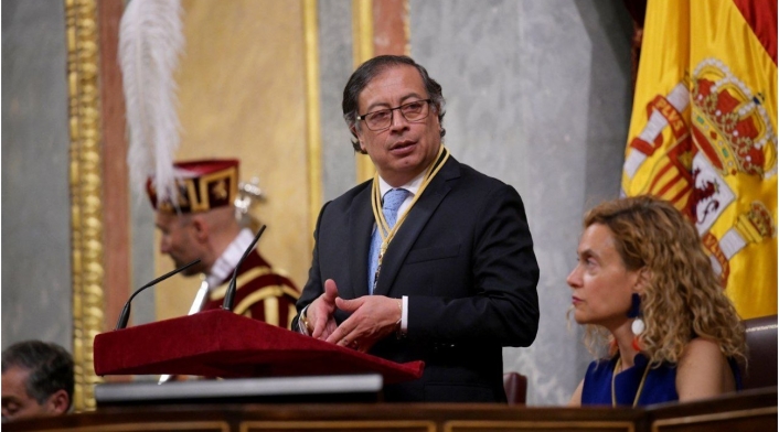 Gustavo Petro en el Parlamento de España Gustavo Petro en el Parlamento de España