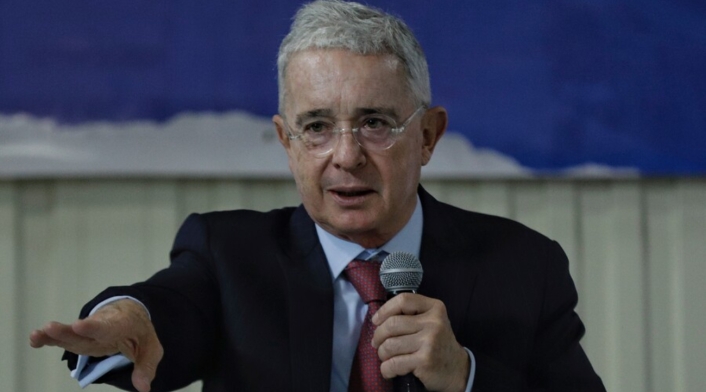 Álvaro Uribe Álvaro Uribe