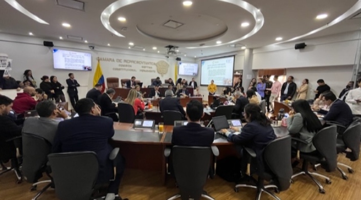 Comisión Séptima de la Cámara de Representantes.