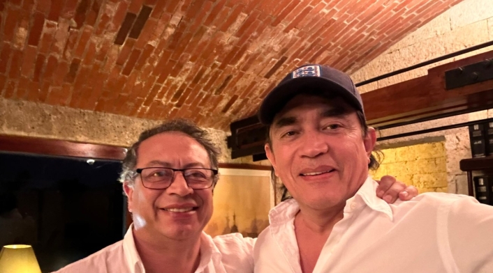 Gustavo Petro y Gustavo Bolívar Gustavo Petro y Gustavo Bolívar