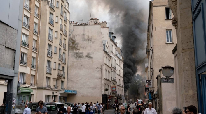 Incendio en varios edificios en París Incendio en varios edificios en París