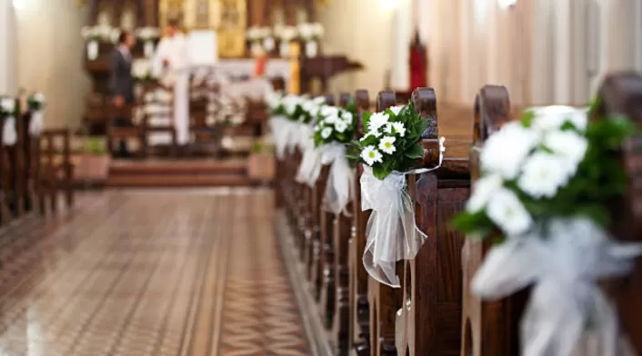 Matrimonio por la iglesia Al casarse por la iglesia, ¿cómo se registra el matrimonio en notarías?