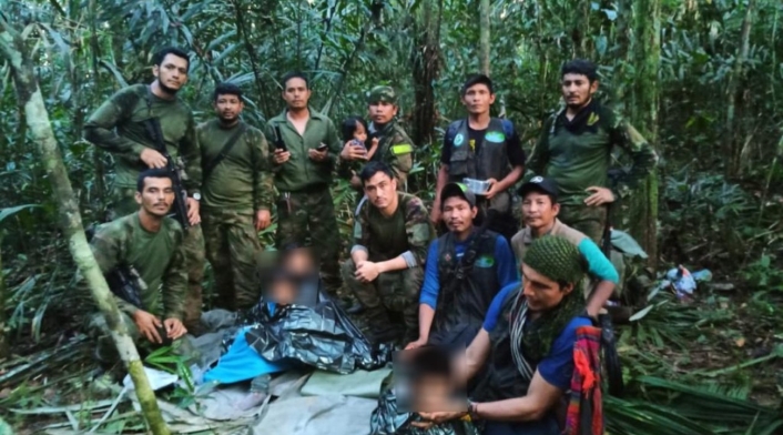 Niños rescatados en la selva Niños rescatados en la selva