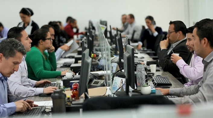 Trabajadores de la Adres. Trabajadores de la Adres.