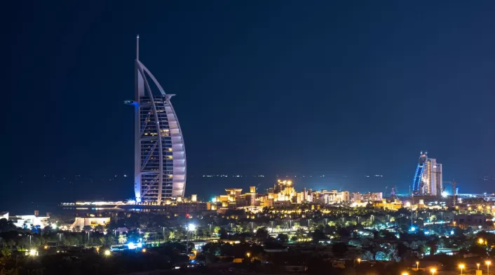 Dubai Empleo en Dubai para atender hoteles