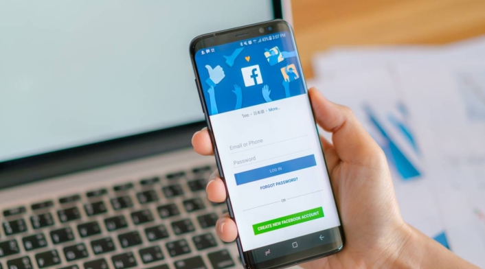Facebook Facebook