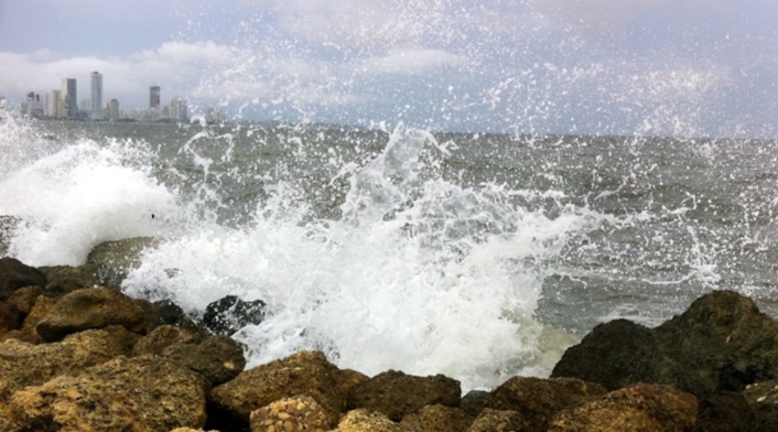 Fuerte oleaje en el Atlántico Fuerte oleaje en el atlántico