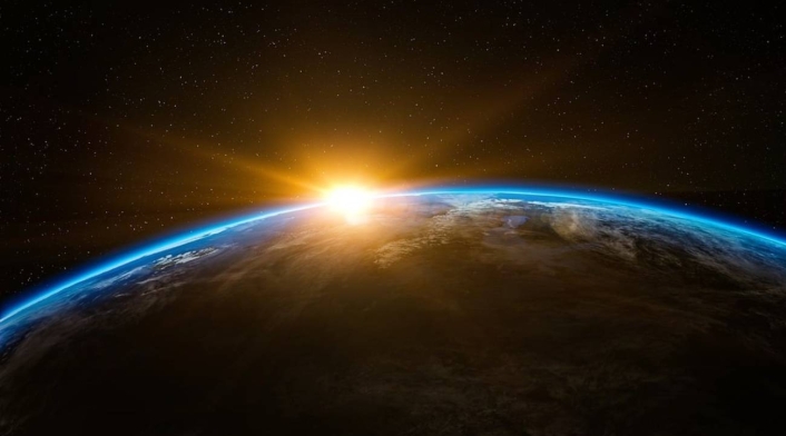La Tierra y Sol La Tierra y Sol