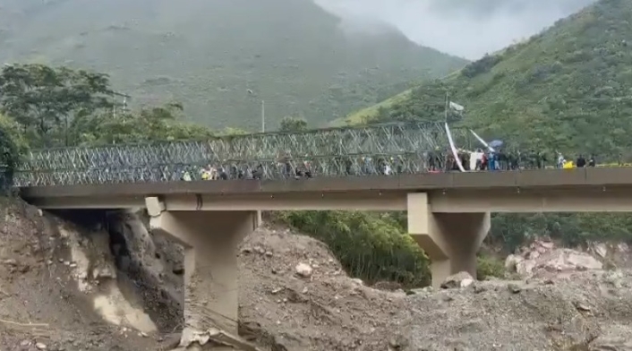 Quetame puente provisional