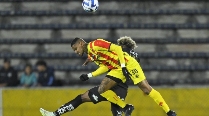 Deportivo Pereira sigue haciendo historia en Copa Libertadores: eliminó a Independiente del Valle Deportivo Pereira sigue haciendo historia en Copa Libertadores: eliminó a Independiente del Valle
