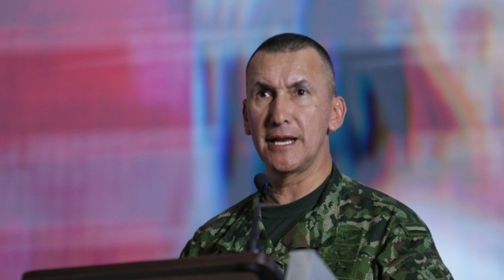 Procuraduría abrió indagación al comandante del Ejército por presunto ocultamiento de información
