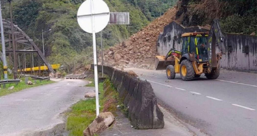 Vía al Llano cerrados