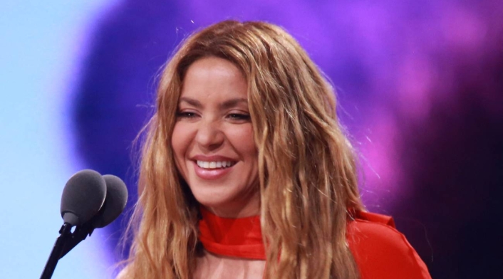Shakira Shakira