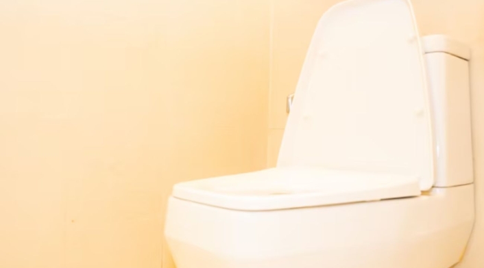 Baño limpio-buena suerte en la casa
