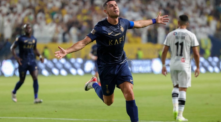 Cristiano Ronaldo Cristiano Ronaldo