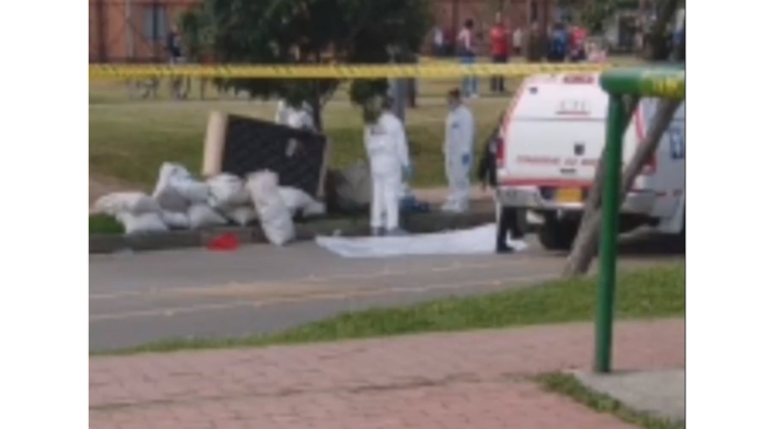 Encuentran cuerpo en una bolsa en el barrio Bosa, San Antonio Encuentran cuerpo en una bolsa en el barrio Bosa, San Antonio