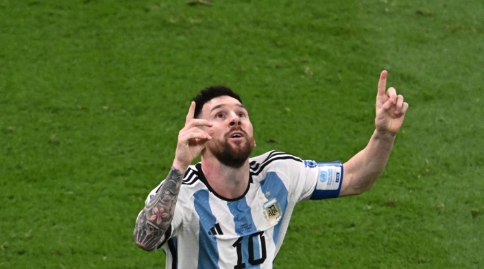 Lionel Messi Lionel Messi