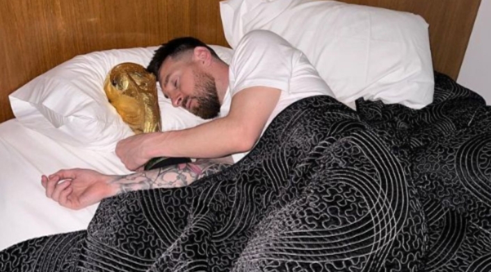 Messi con la Copa del Mundo