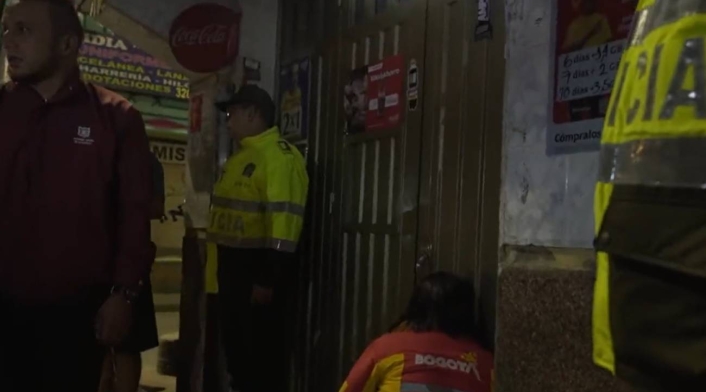 Rescatan a niña de 5 años que fue abandonada y encerrada por su mamá