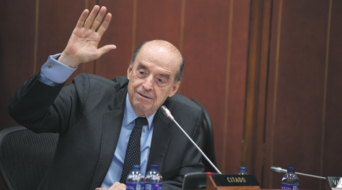 Álvaro Leyva